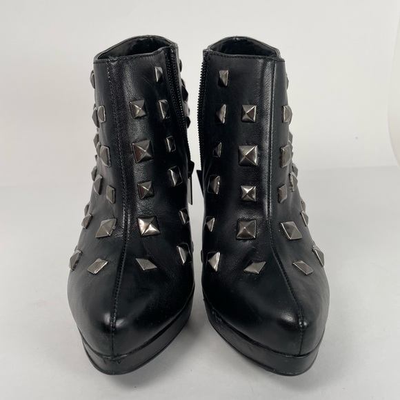 Colin Stuart studded heels size 8 1/2 - Picture 4 of 5